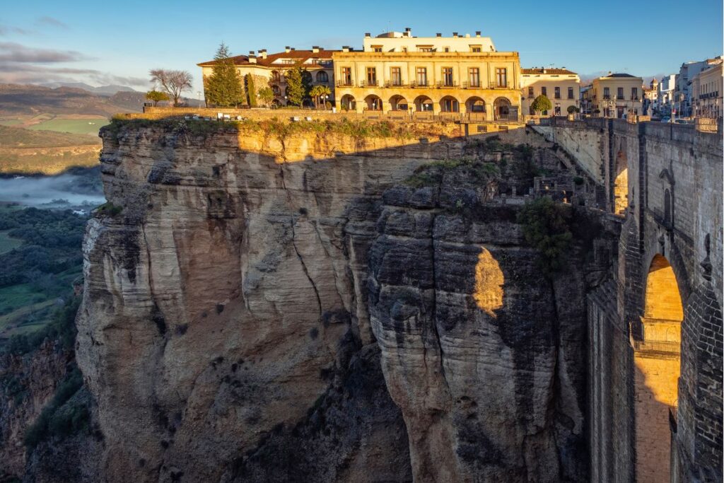 Ronda, España - Viaja en Autocaravana o furgoneta camperizada por Europa desde Valencia, España
